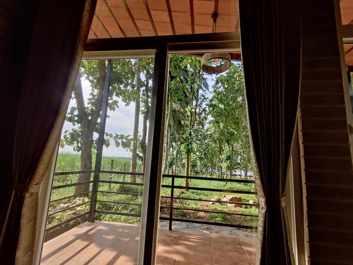 Cosmic Connect Trails Kabini Antharasanthe Bagian luar foto